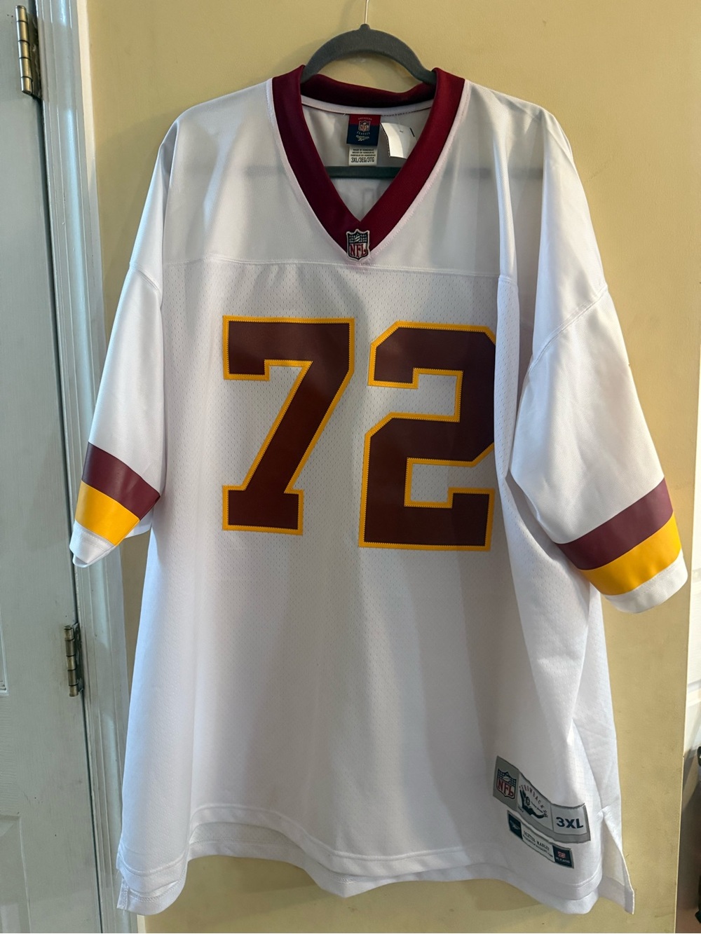 Reebok NFL Washington Redskins Vintage Throwback Manley #72 Jersey 3XL
